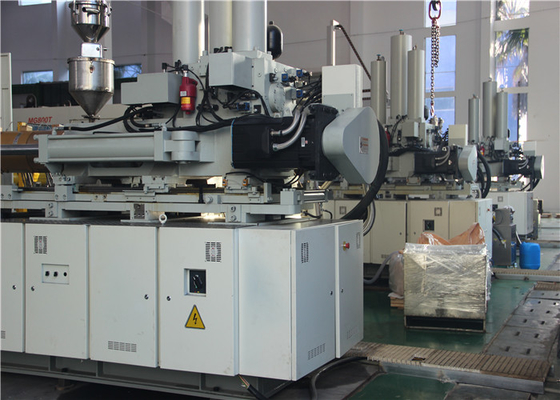 Un buon prezzo. High Capacity Zinc Casting Machine Magnesium Alloy IOS9001 Metal Casting Machine in linea